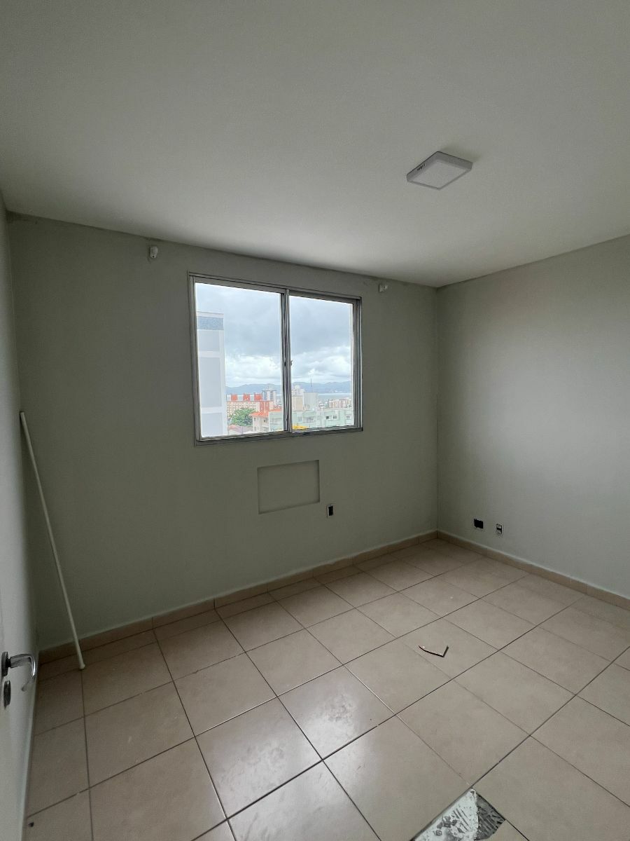Apartamento, 3 quartos, 80 m² - Foto 2