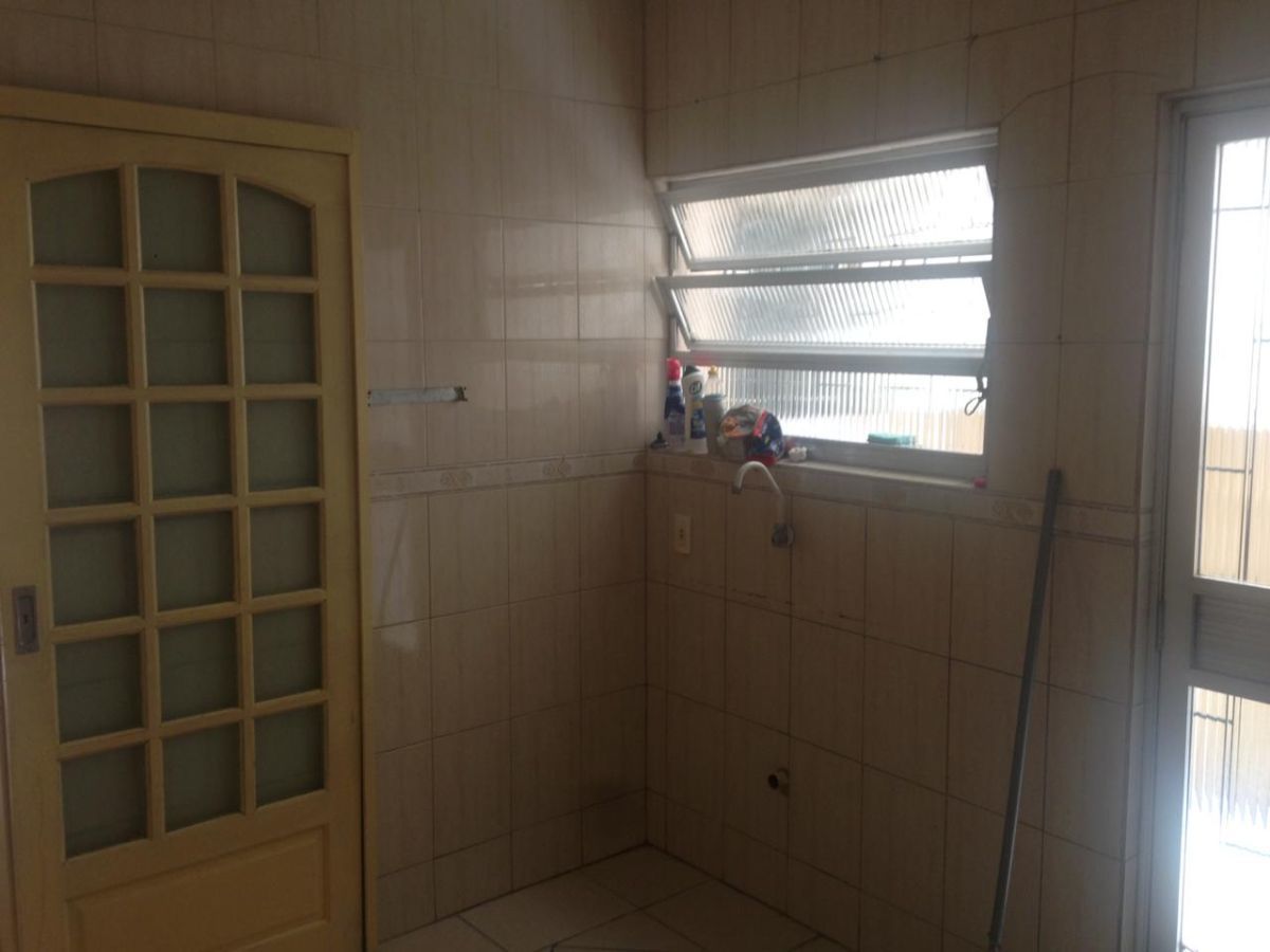 Apartamento para alugar com 1 quarto, 65m² - Foto 2