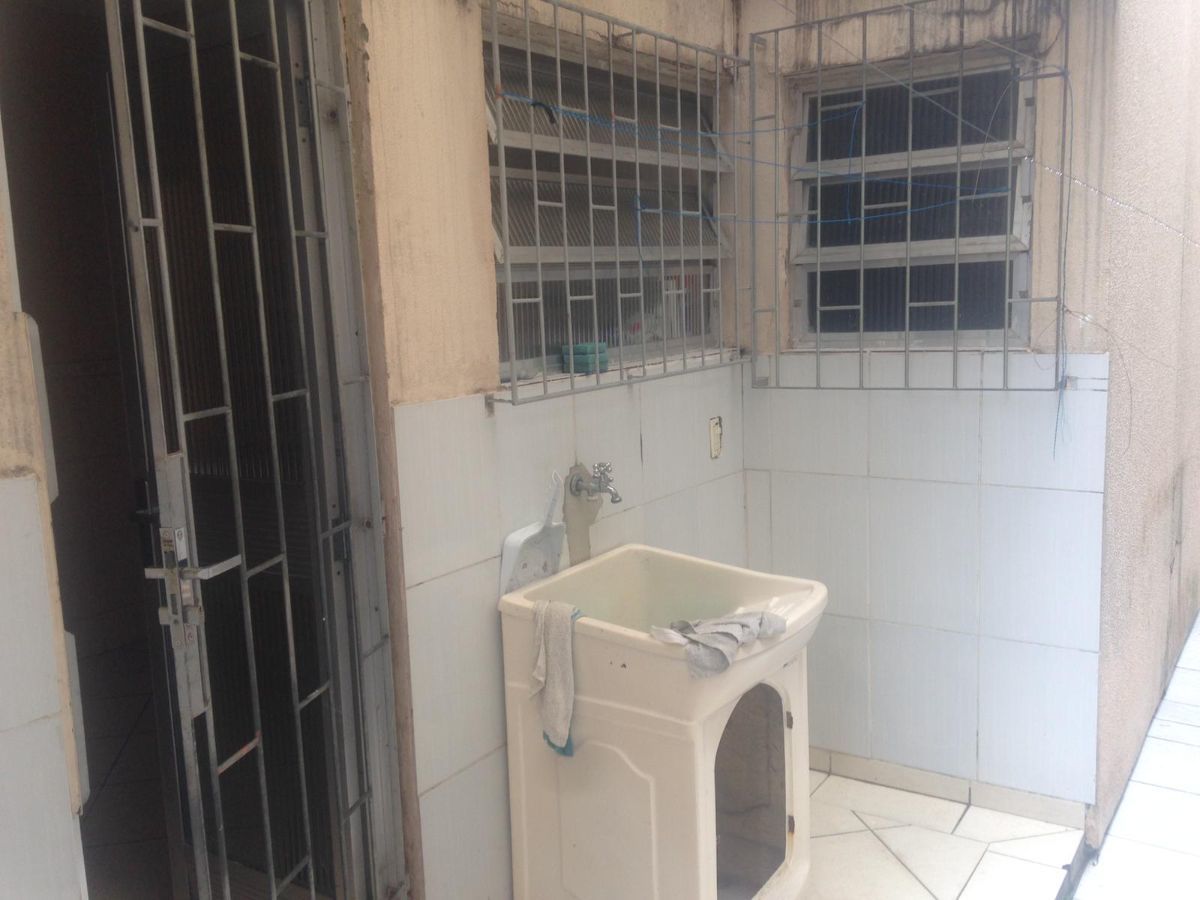 Apartamento para alugar com 1 quarto, 65m² - Foto 10