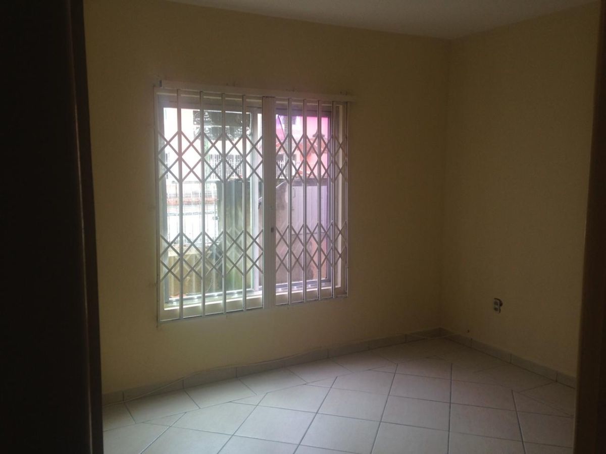 Apartamento para alugar com 1 quarto, 65m² - Foto 8