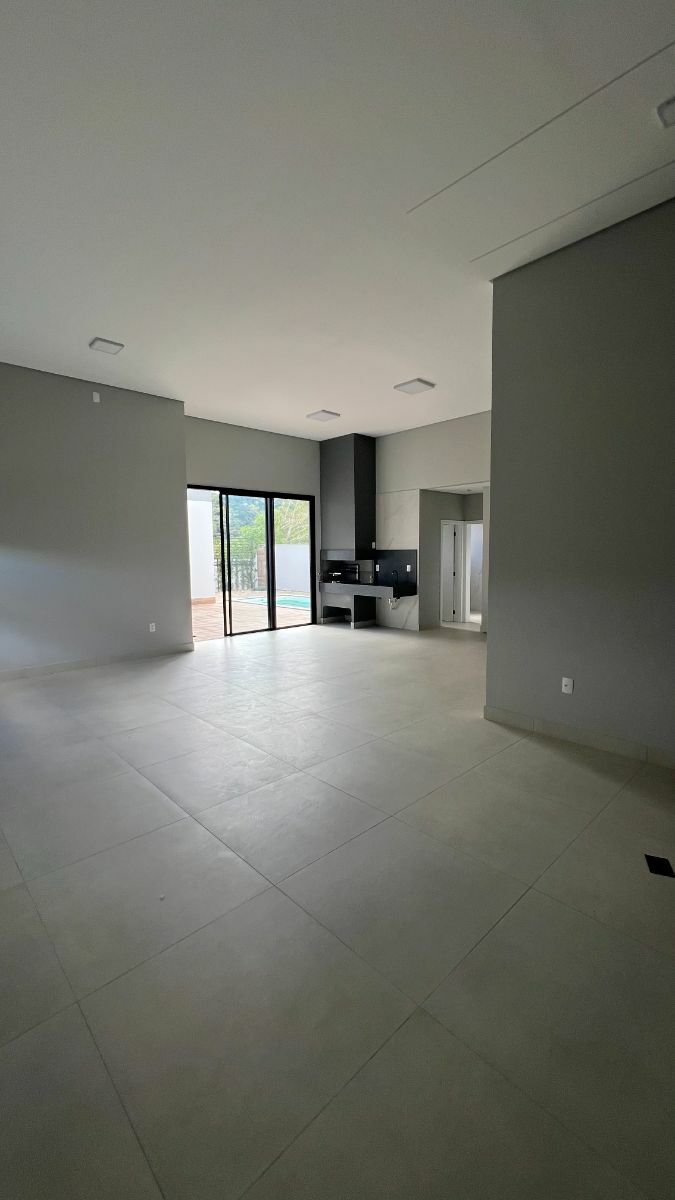 Casa à venda com 3 quartos, 175m² - Foto 13