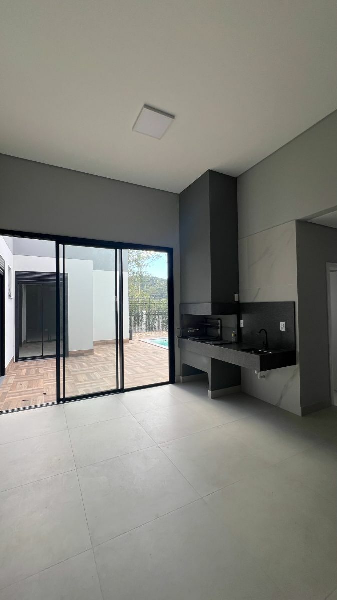 Casa à venda com 3 quartos, 175m² - Foto 17