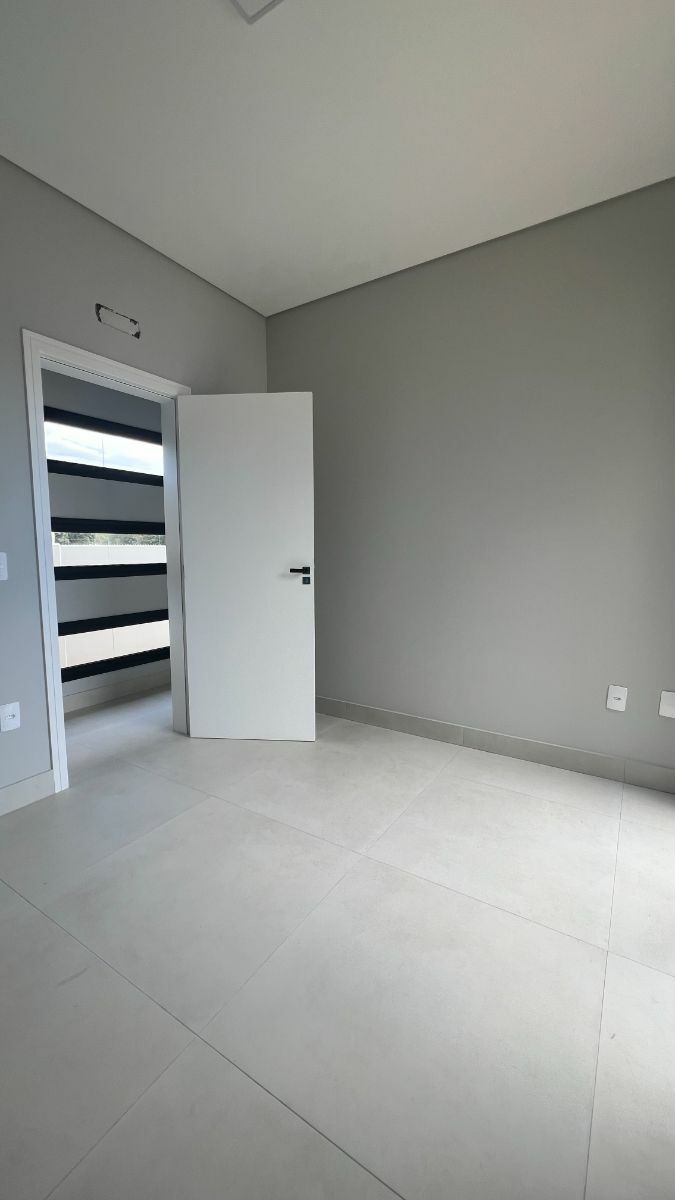 Casa à venda com 3 quartos, 175m² - Foto 22