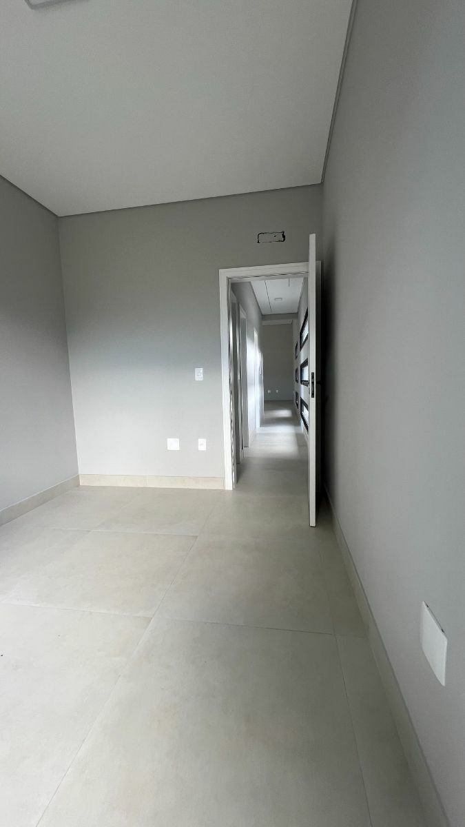 Casa à venda com 3 quartos, 175m² - Foto 24