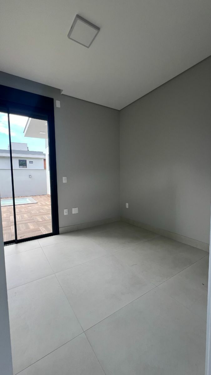 Casa à venda com 3 quartos, 175m² - Foto 28