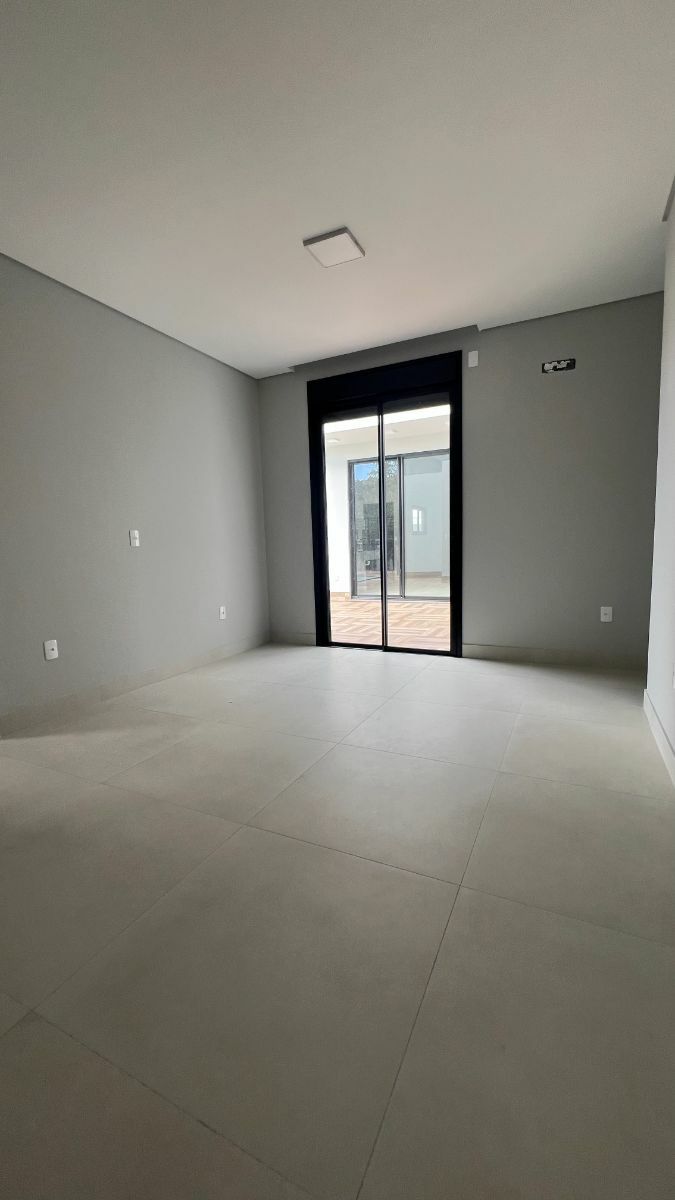 Casa à venda com 3 quartos, 175m² - Foto 33