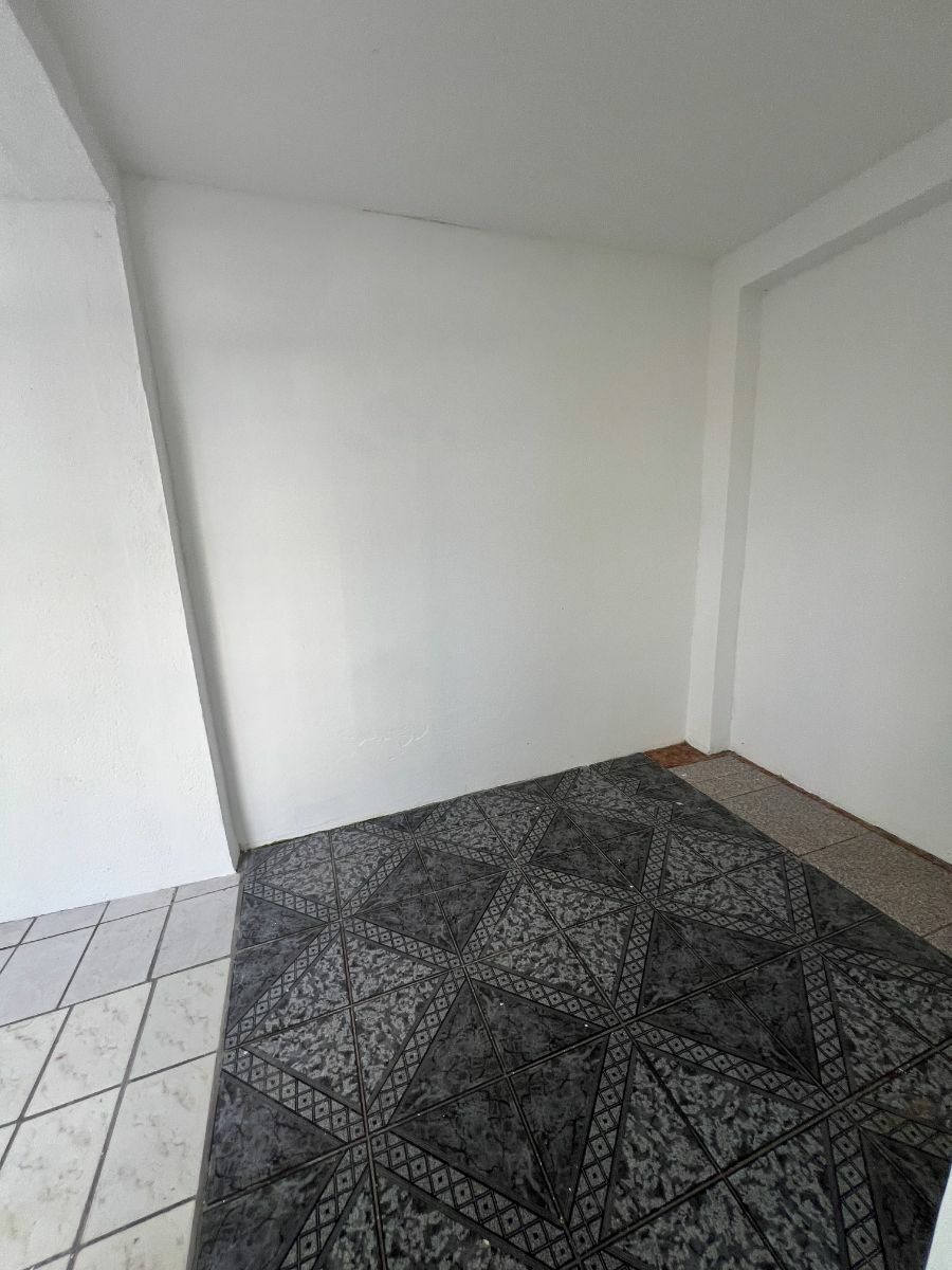 Apartamento à venda com 2 quartos, 58m² - Foto 5