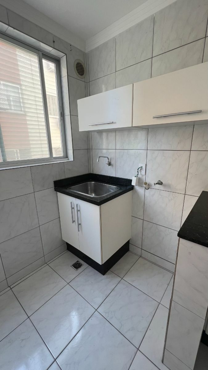 Apartamento à venda com 2 quartos, 58m² - Foto 7