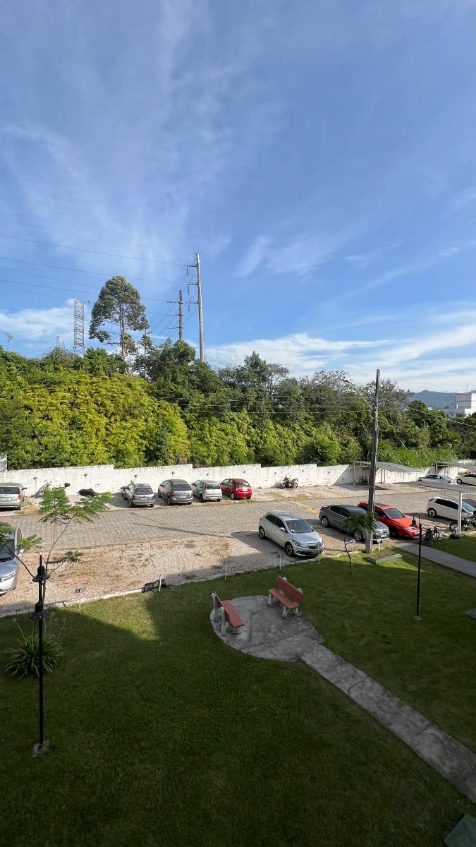 Apartamento à venda com 2 quartos, 58m² - Foto 12