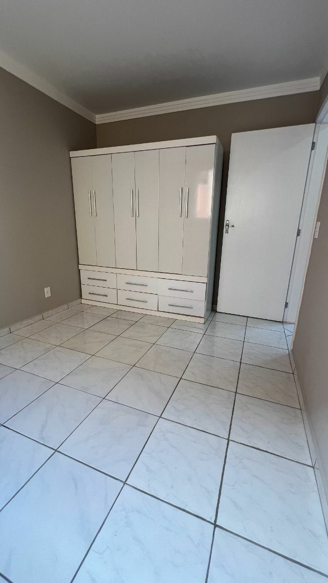Apartamento à venda com 2 quartos, 58m² - Foto 17