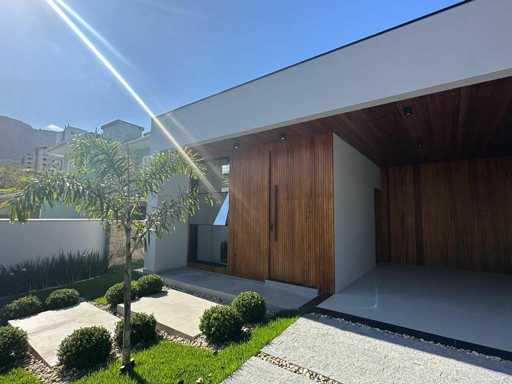 Casa à venda com 3 quartos, 173m² - Foto 5