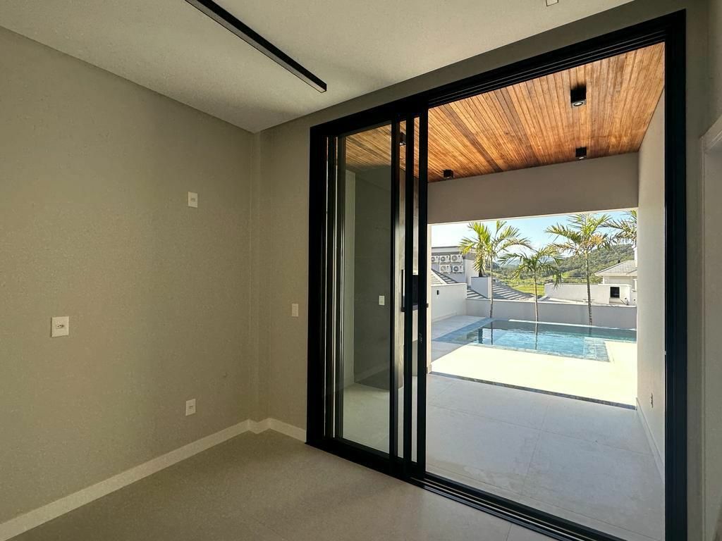 Casa à venda com 3 quartos, 173m² - Foto 19