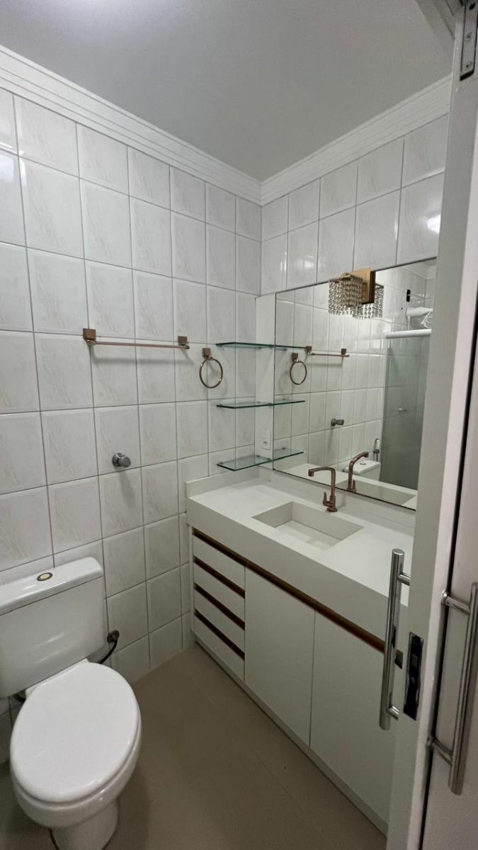 Casa, 3 quartos, 270 m² - Foto 17