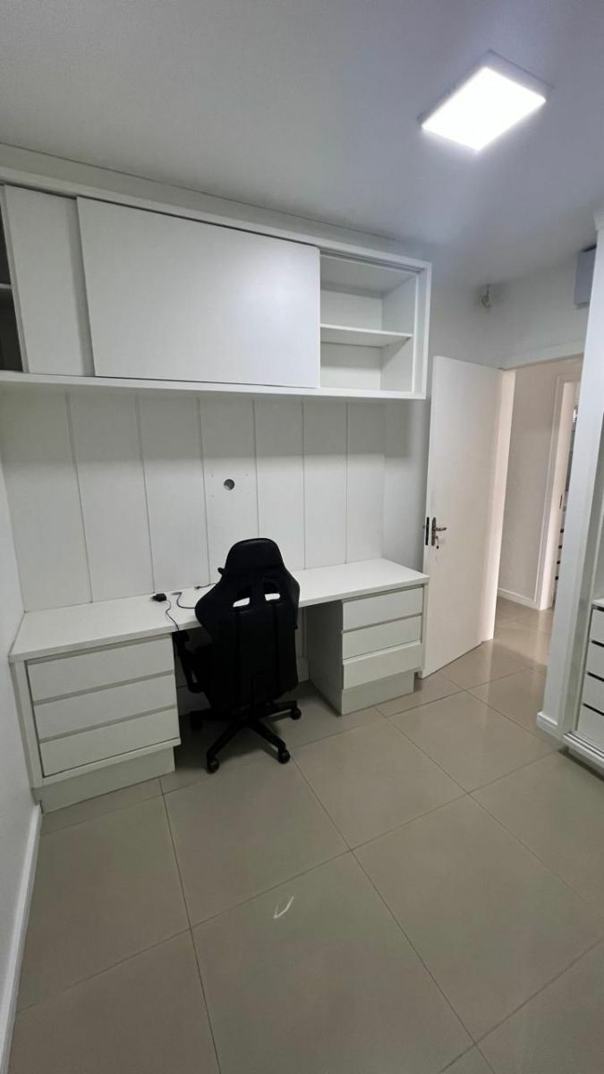 Casa, 3 quartos, 270 m² - Foto 24