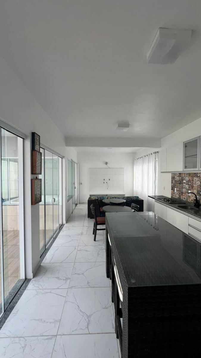 Casa, 3 quartos, 270 m² - Foto 27