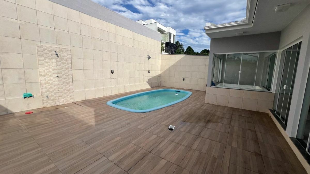 Casa, 3 quartos, 270 m² - Foto 36