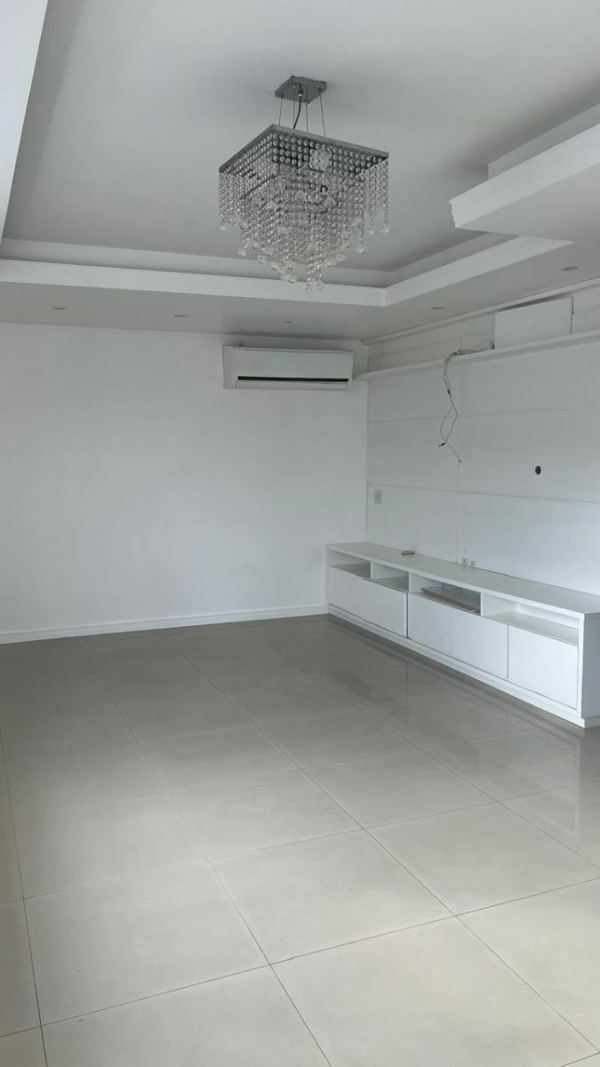 Casa, 3 quartos, 270 m² - Foto 14