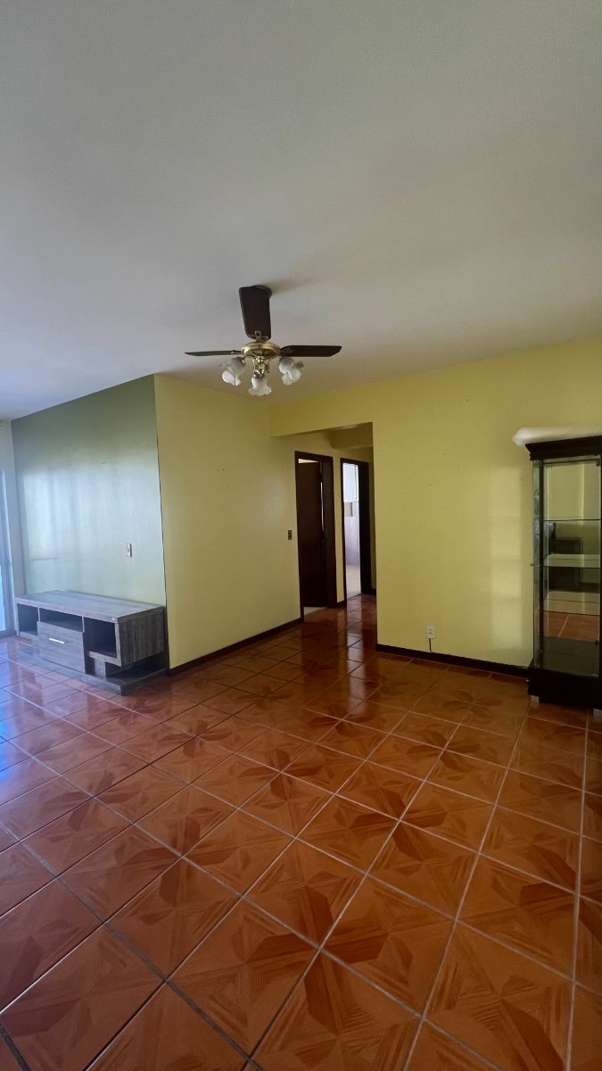 Apartamento à venda com 3 quartos, 97m² - Foto 4