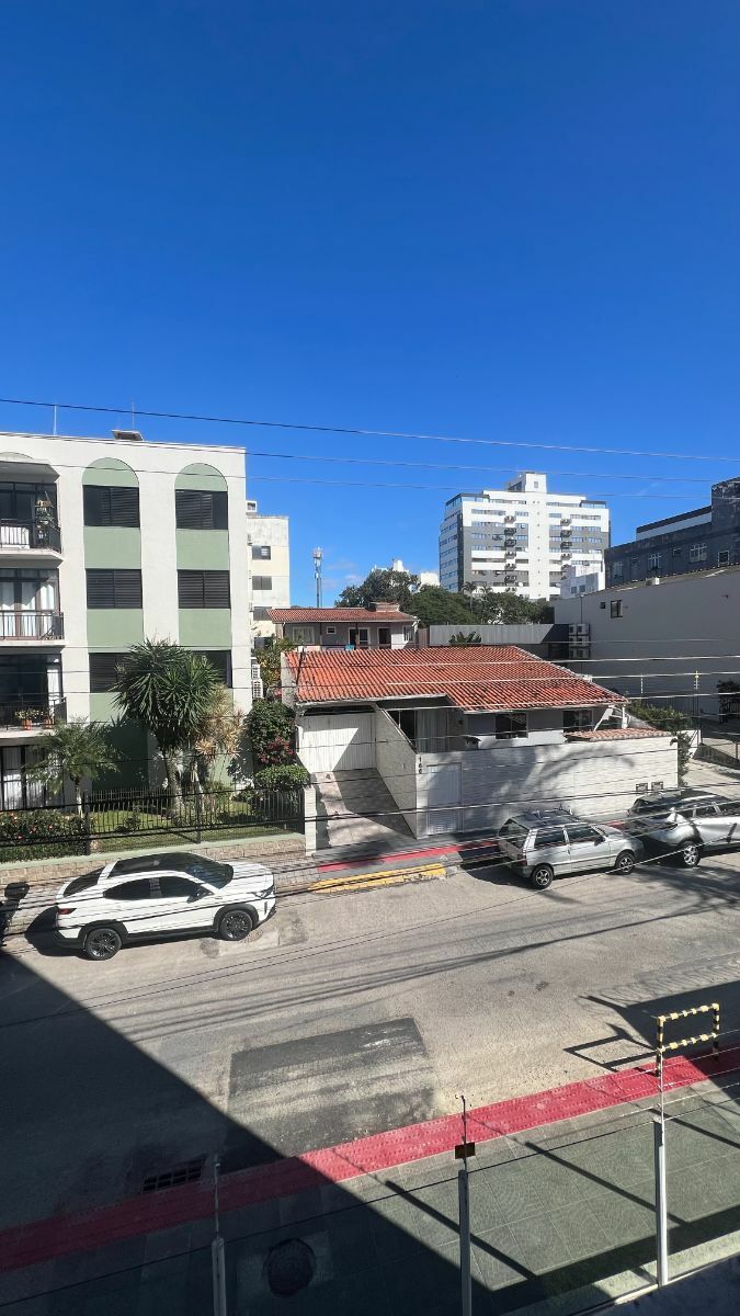 Apartamento à venda com 3 quartos, 97m² - Foto 10