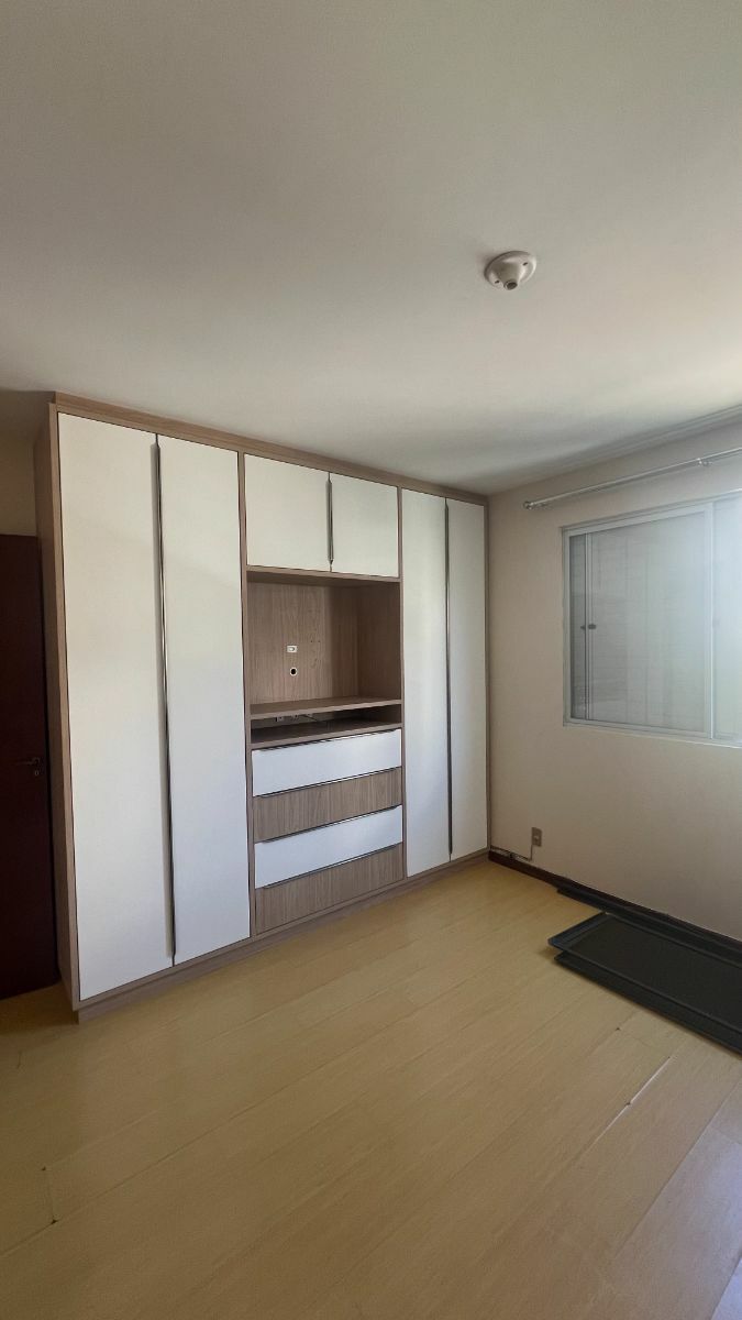 Apartamento à venda com 3 quartos, 97m² - Foto 16