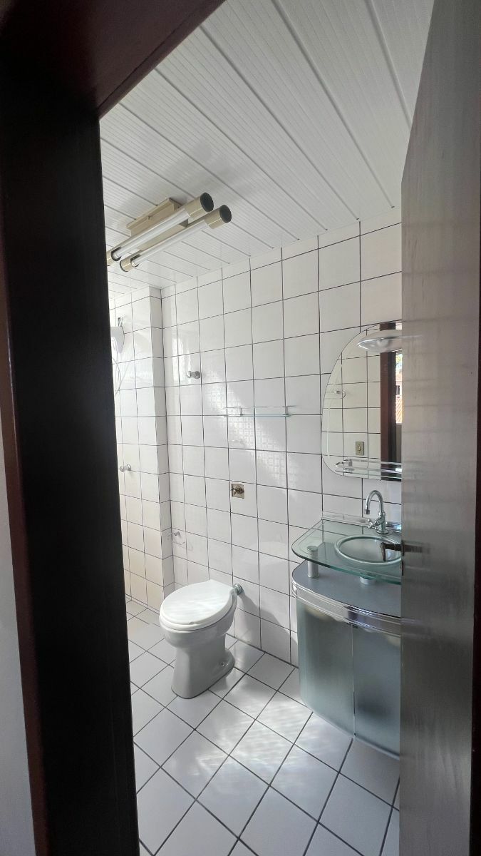 Apartamento à venda com 3 quartos, 97m² - Foto 17
