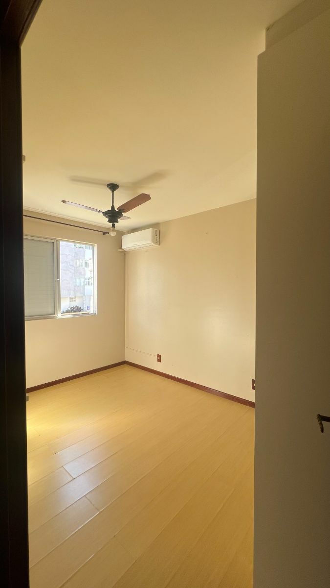 Apartamento à venda com 3 quartos, 97m² - Foto 19