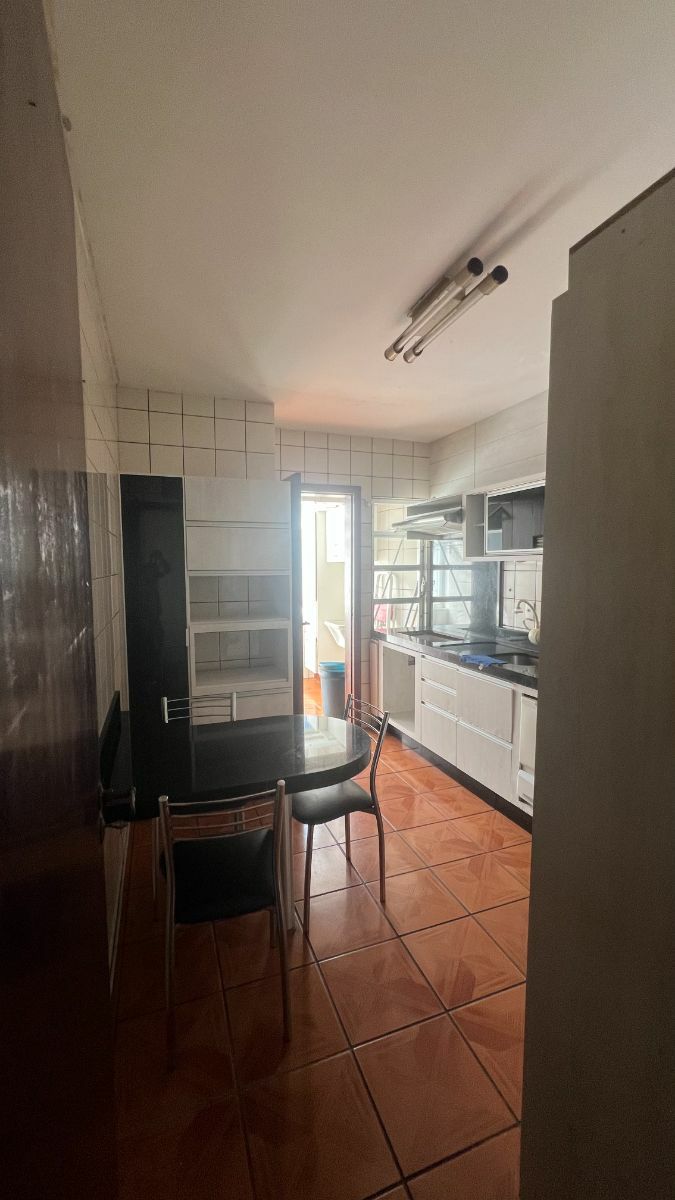 Apartamento à venda com 3 quartos, 97m² - Foto 24