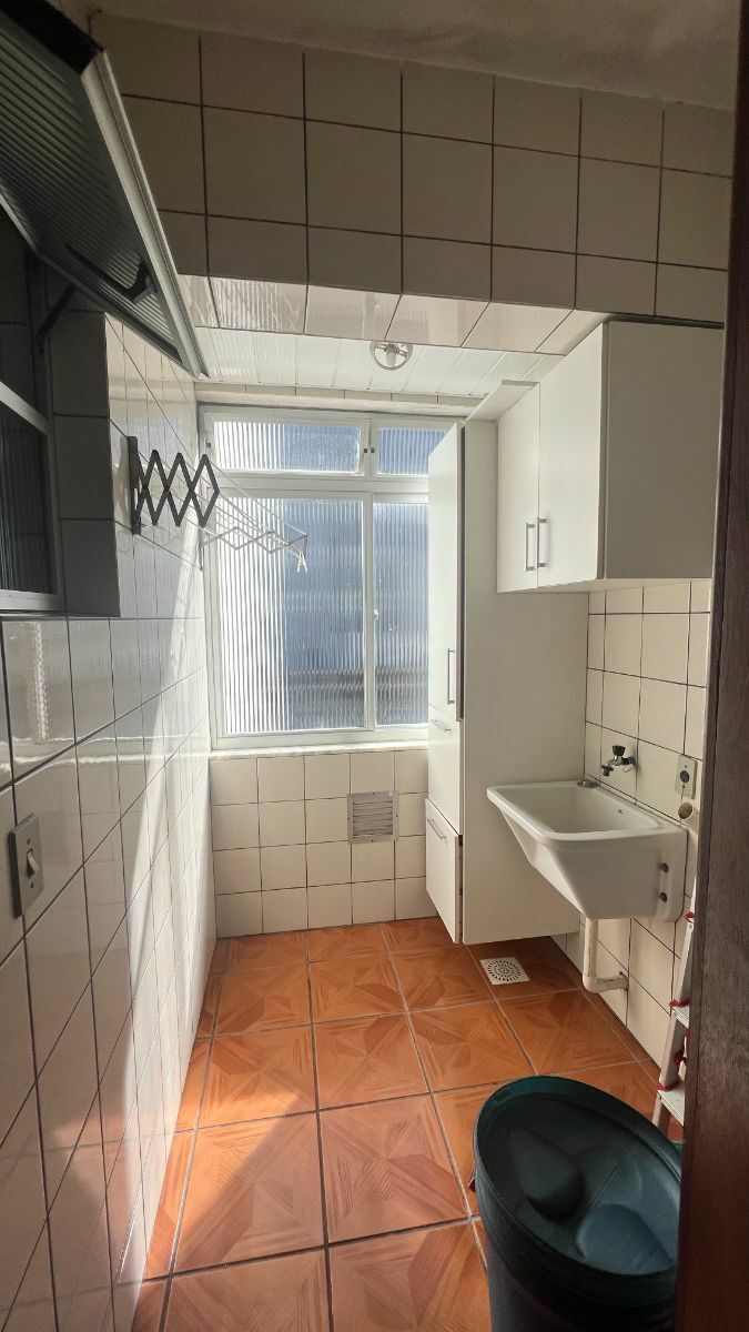 Apartamento à venda com 3 quartos, 97m² - Foto 26