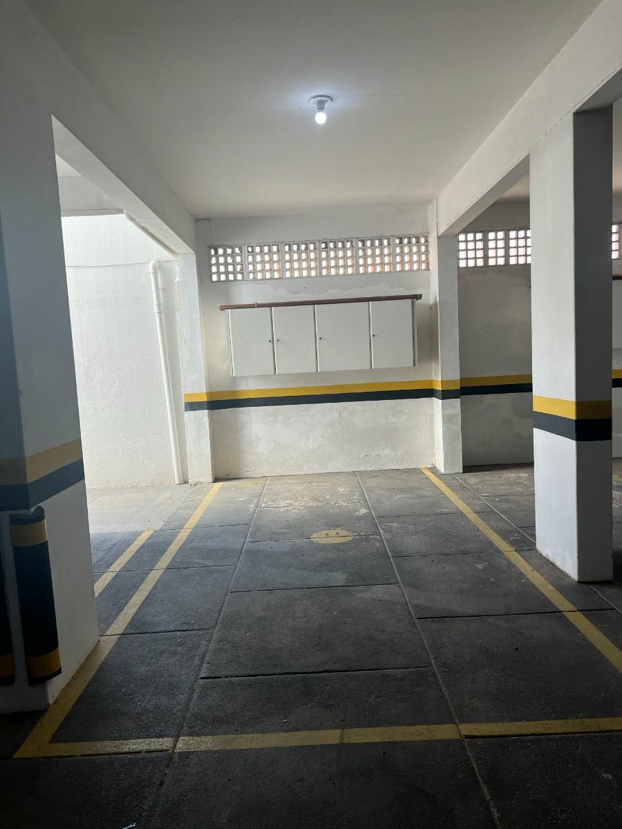 Apartamento à venda com 3 quartos, 97m² - Foto 30