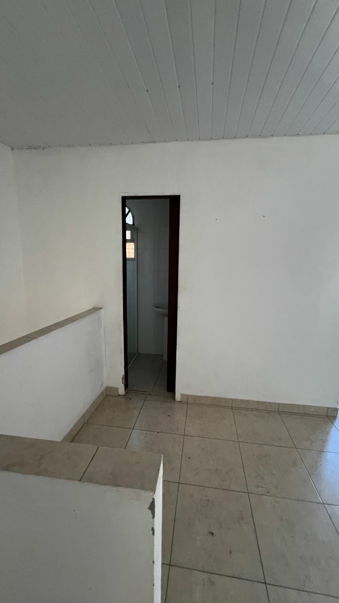 Apartamento para alugar com 2 quartos, 50m² - Foto 6