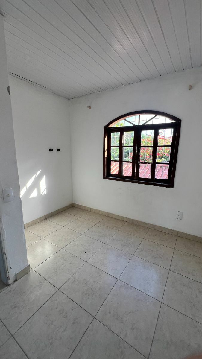 Apartamento para alugar com 2 quartos, 50m² - Foto 12