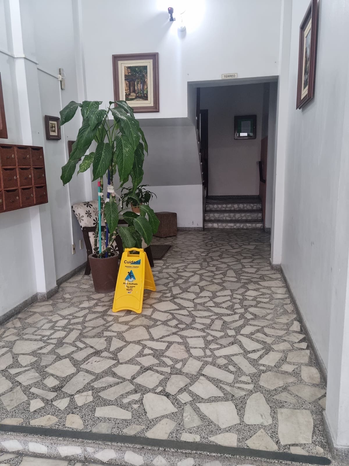 Apartamento à venda com 2 quartos, 69 - Foto 2